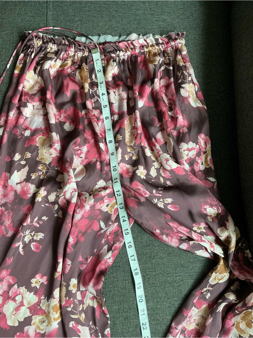 FP Dreamy Daisy Burgundy Floral Satin Pajama Set boho maximalism preppy size M
